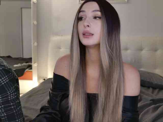 Lustelise's cam show statistics and live stream