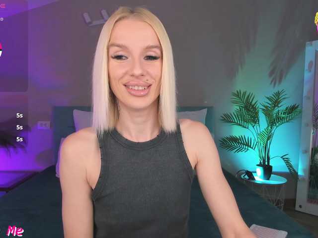 lana-sweetie live sex show