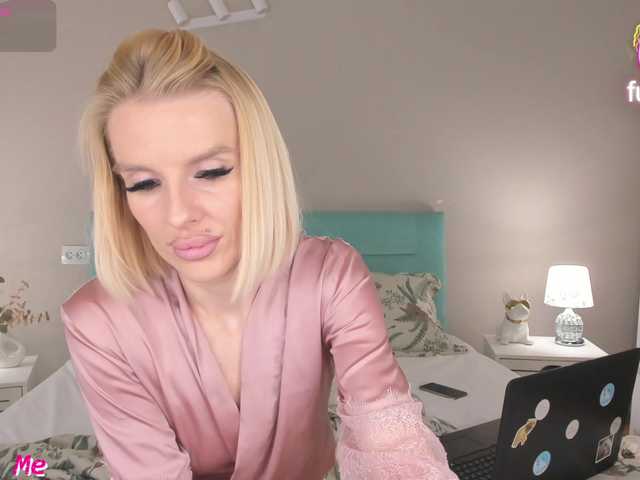lana-sweetie live cam on BongaCams