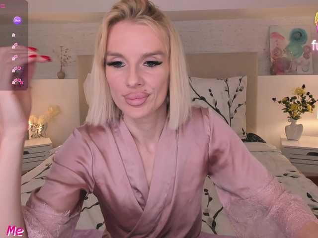 lana-sweetie live cam on BongaCams
