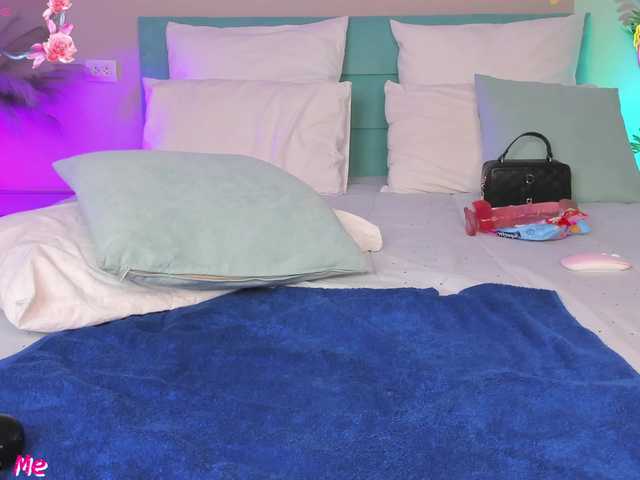 lana-sweetie's BongaCams show and profile