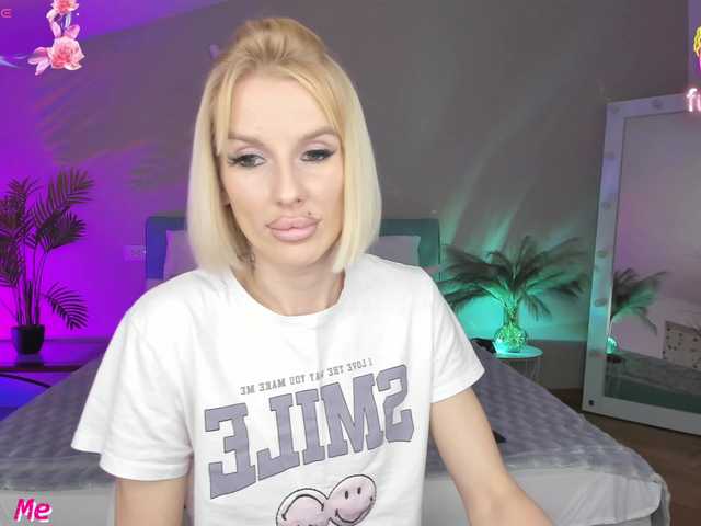 lana-sweetie live cam on BongaCams