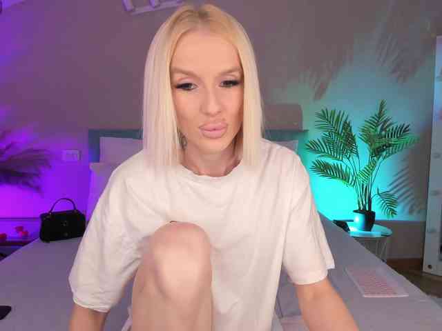 lana-sweetie webcam