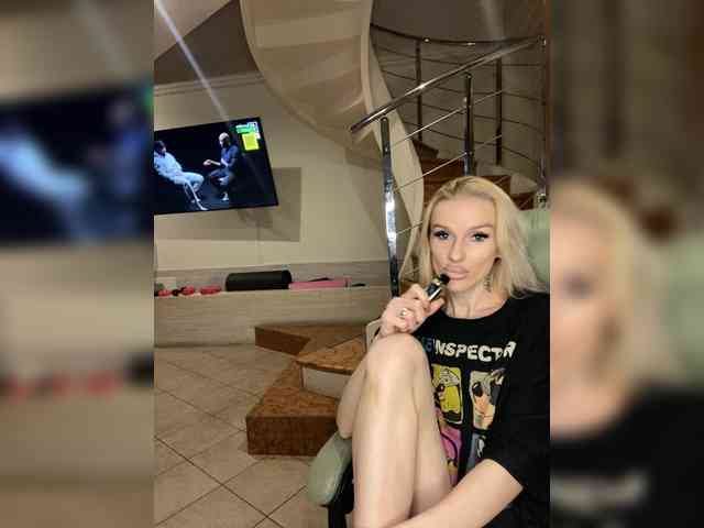 lana-sweetie webcam