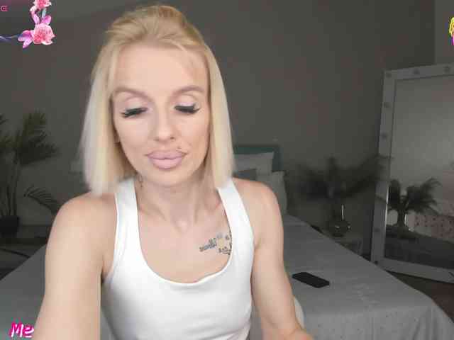 lana-sweetie Sex Cam Show