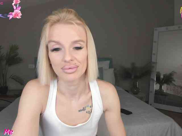lana-sweetie Sex Cam Show