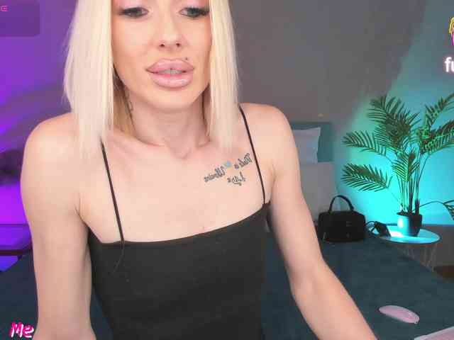 lana-sweetie webcam