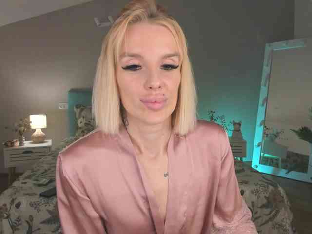 lana-sweetie webcam