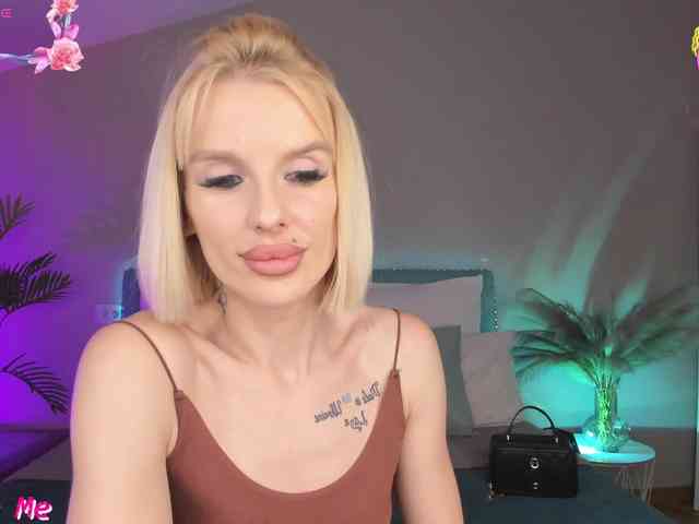 lana-sweetie webcam