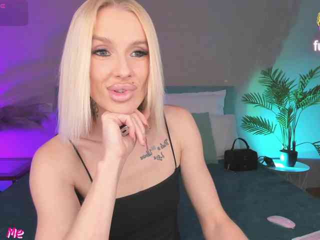 lana-sweetie webcam