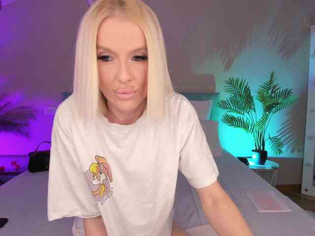 lana-sweetie webcam