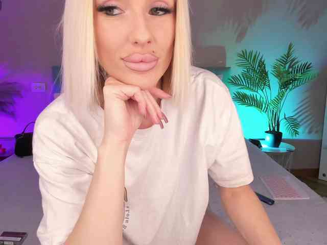 lana-sweetie webcam