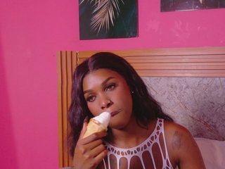 kinkyandsavage's Live Webcam