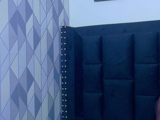 kinkyandsavage's Live Webcam