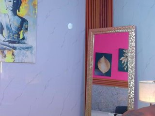 kinkyandsavage's Live Webcam