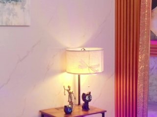 kinkyandsavage's Live Webcam