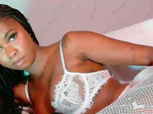 kinkyandsavage live cam on BongaCams