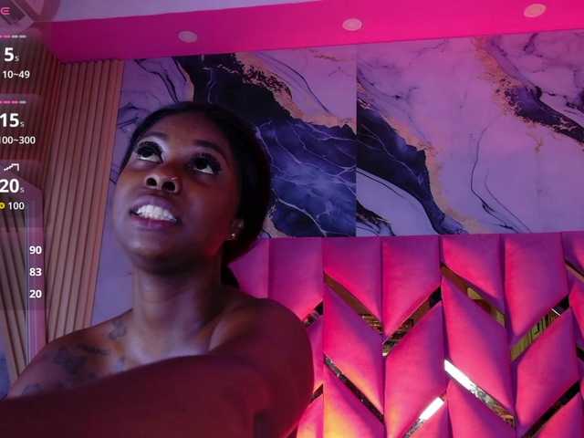 kinkyandsavage live cam on BongaCams