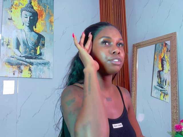 kinkyandsavage live cam on BongaCams