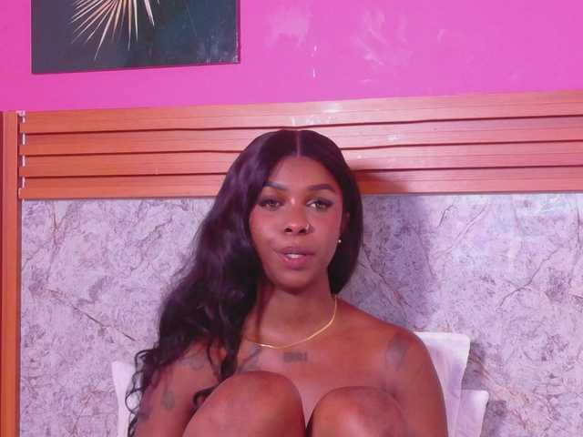 kinkyandsavage's BongaCams show and profile