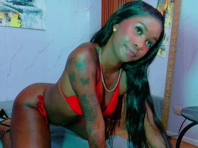 kinkyandsavage live cam on BongaCams