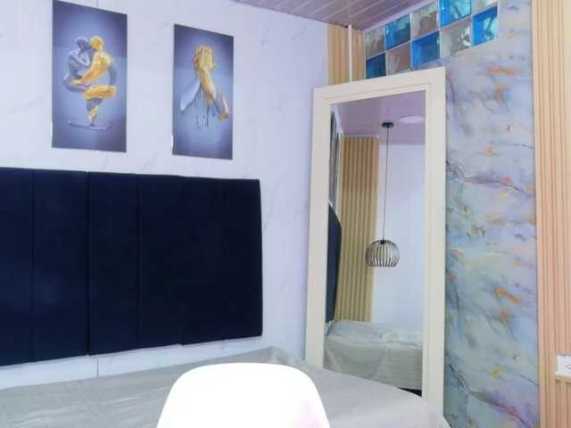 kinkyandsavage live cam on BongaCams
