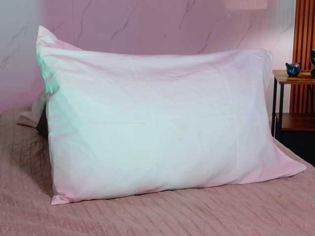 kinkyandsavage live cam on BongaCams