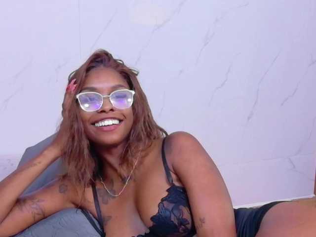 kinkyandsavage live cam