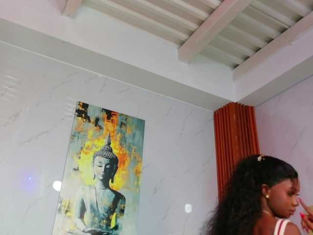 kinkyandsavage live cam on BongaCams