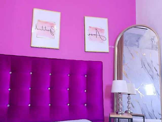 kinkyandsavage live cam on BongaCams