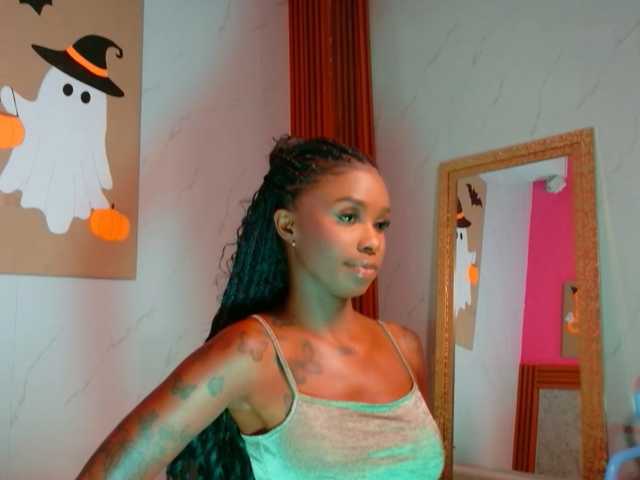 kinkyandsavage live cam on BongaCams