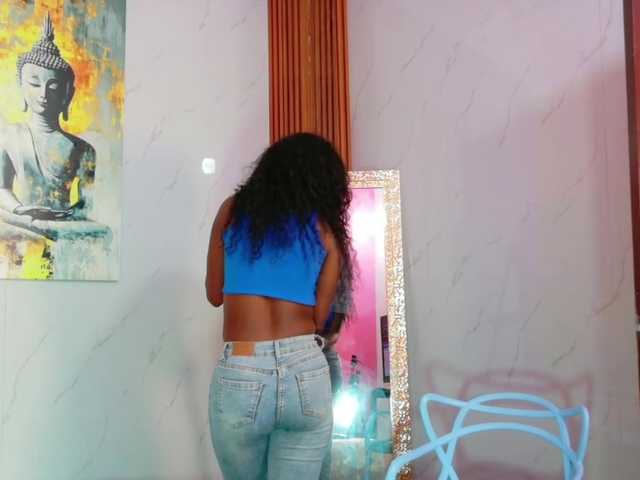 kinkyandsavage live cam on BongaCams
