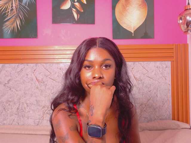 kinkyandsavage's BongaCams show and profile