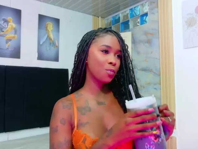 kinkyandsavage live cam on BongaCams