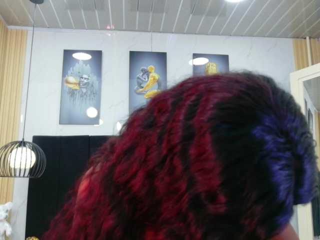 kinkyandsavage live webcam show
