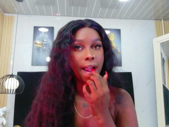 kinkyandsavage live webcam show