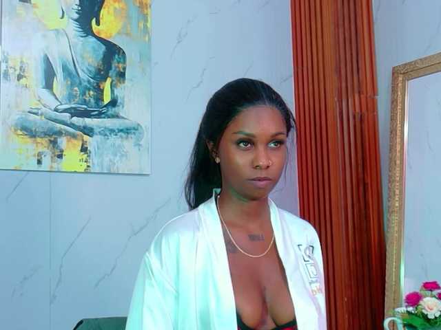 kinkyandsavage live cam on BongaCams