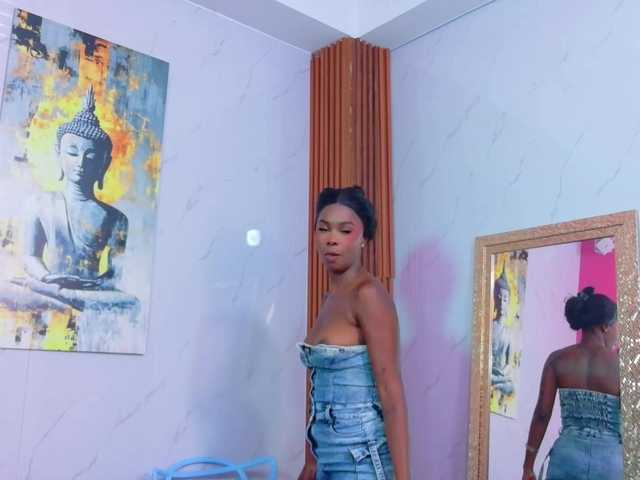 kinkyandsavage live cam on BongaCams