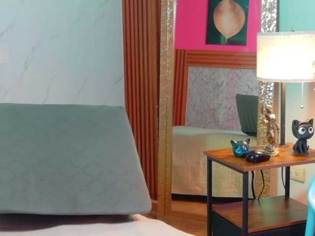 kinkyandsavage live cam on BongaCams