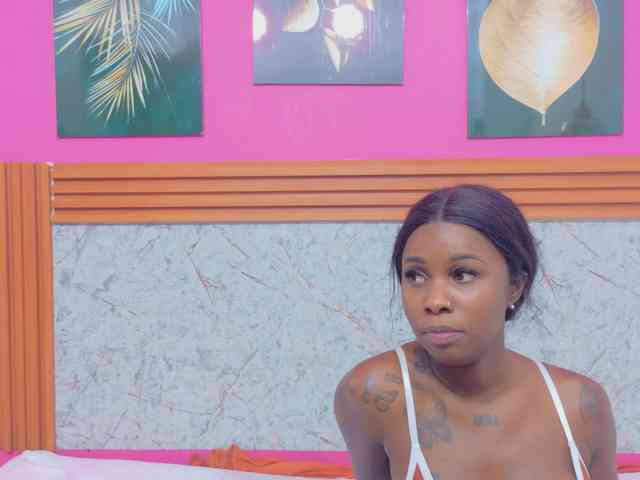 kinkyandsavage webcam