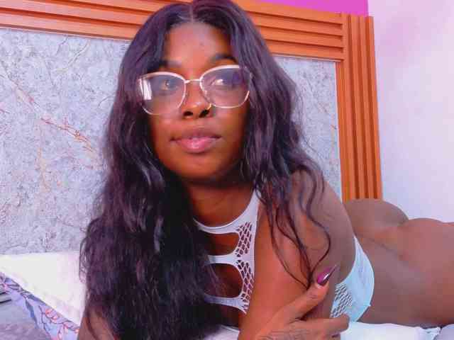 kinkyandsavage webcam