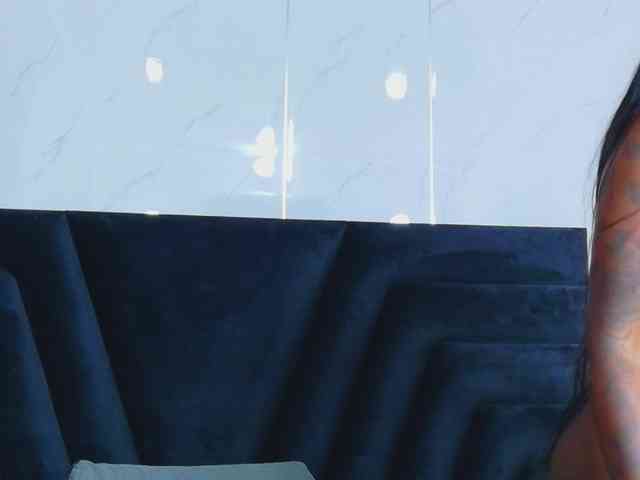 kinkyandsavage webcam