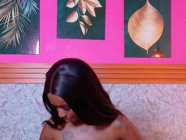 kinkyandsavage webcam