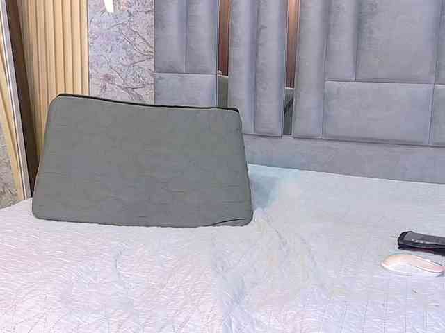 kinkyandsavage webcam