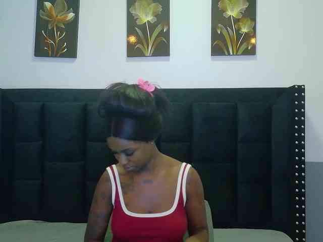 kinkyandsavage webcam