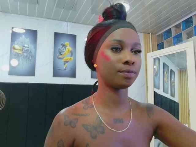 kinkyandsavage webcam