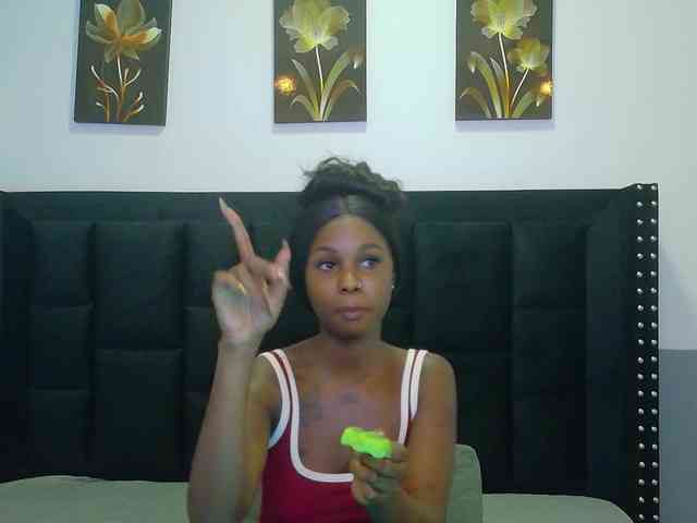 kinkyandsavage webcam