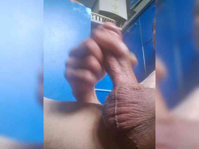 Romarioo Sex Cam Show