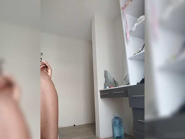 Camdolie live webcam show