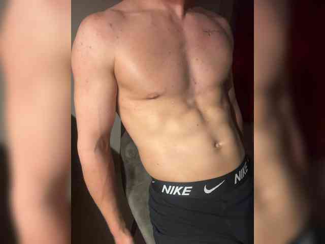 -HUGOo- Sex Cam Show